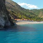 Th Gioiosa Mare - Capo Calava Village Джоиоза-Мареа