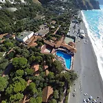 Th Gioiosa Mare - Capo Calava Village Джоиоза-Мареа