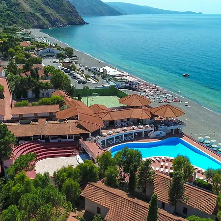Th Gioiosa Mare - Capo Calava Village 3*