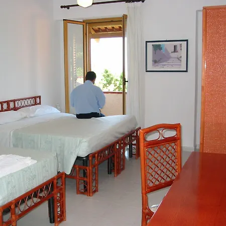 Th Gioiosa Mare - Capo Calava Village Tatil parkı 3*