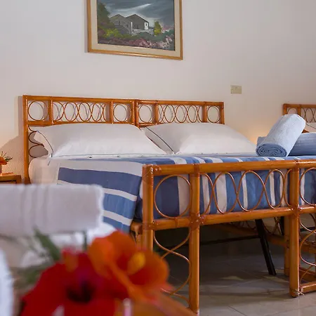 Th Gioiosa Mare - Capo Calava Village
