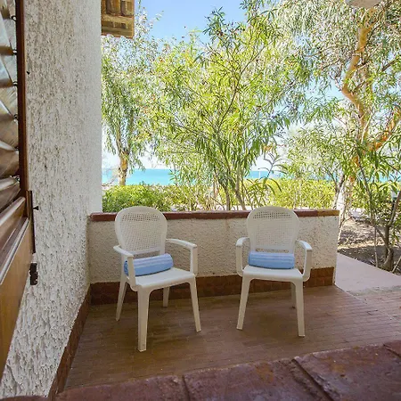 Tatil parkı Th Gioiosa Mare - Capo Calava Village 3*