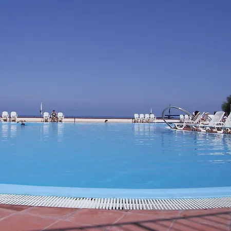 Th Gioiosa Mare - Capo Calava Village