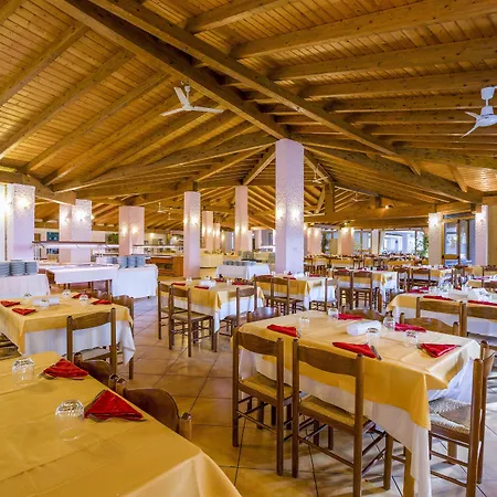 Th Gioiosa Mare - Capo Calava Village Tatil parkı Gioiosa Marea