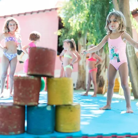 Tatil parkı Th Gioiosa Mare - Capo Calava Village Gioiosa Marea