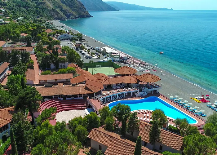 Th Gioiosa Mare - Capo Calava Village 3*