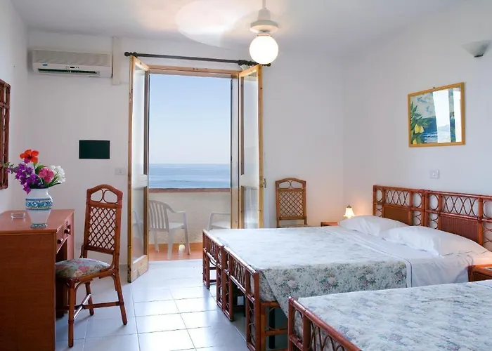 Th Gioiosa Mare - Capo Calava Village Feriepark Gioiosa Marea