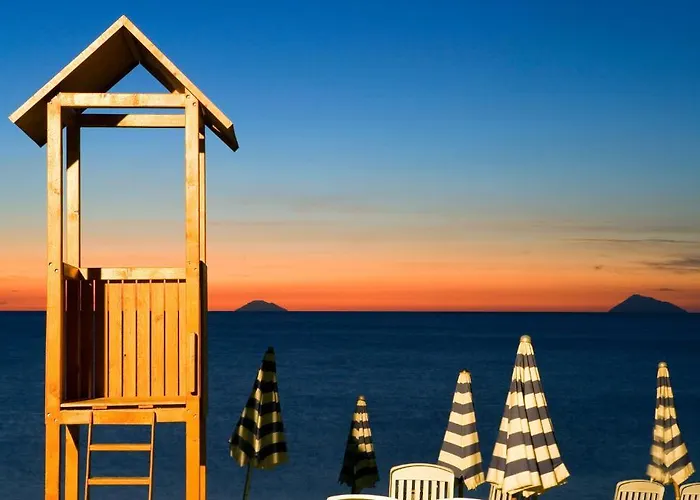 Th Gioiosa Mare - Capo Calava Village Gioiosa Marea