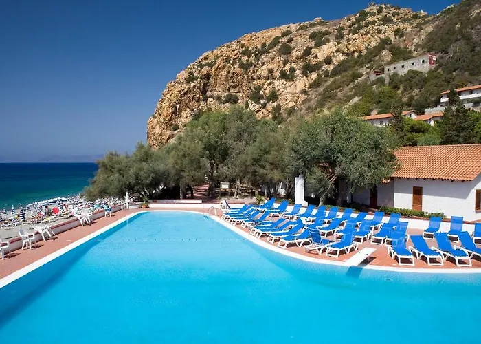 Th Gioiosa Mare - Capo Calava Village 3*