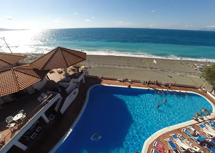 Th Gioiosa Mare - Capo Calava Village