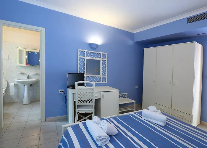 Feriepark Th Gioiosa Mare - Capo Calava Village 3*